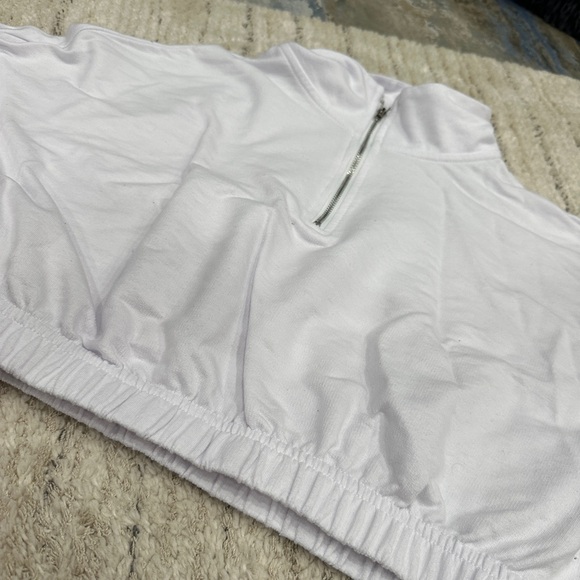 Refuge Athletics White 3/4 Zip Cropped Pullover - Picture 6 of 7